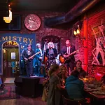 Mcmenamins White Eagle Rock & Roll Hotel