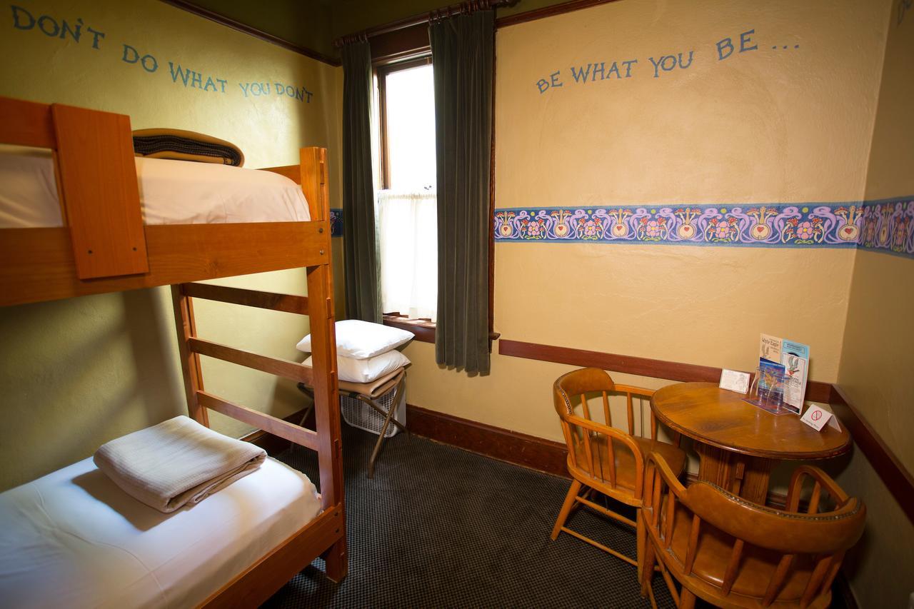 Hotel Mcmenamins White Eagle Rock & Roll
