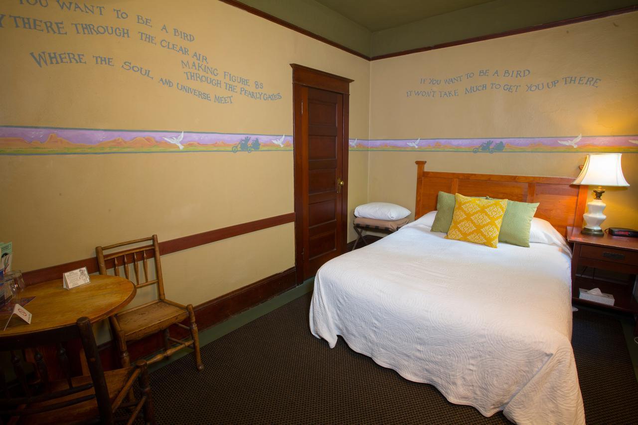 Mcmenamins White Eagle Rock & Roll 3*